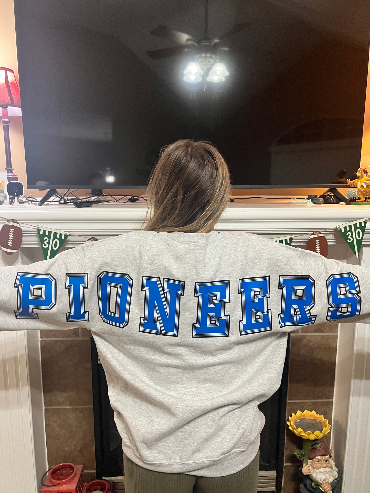Leavenworth Pioneers Oversized Mascot Crewneck